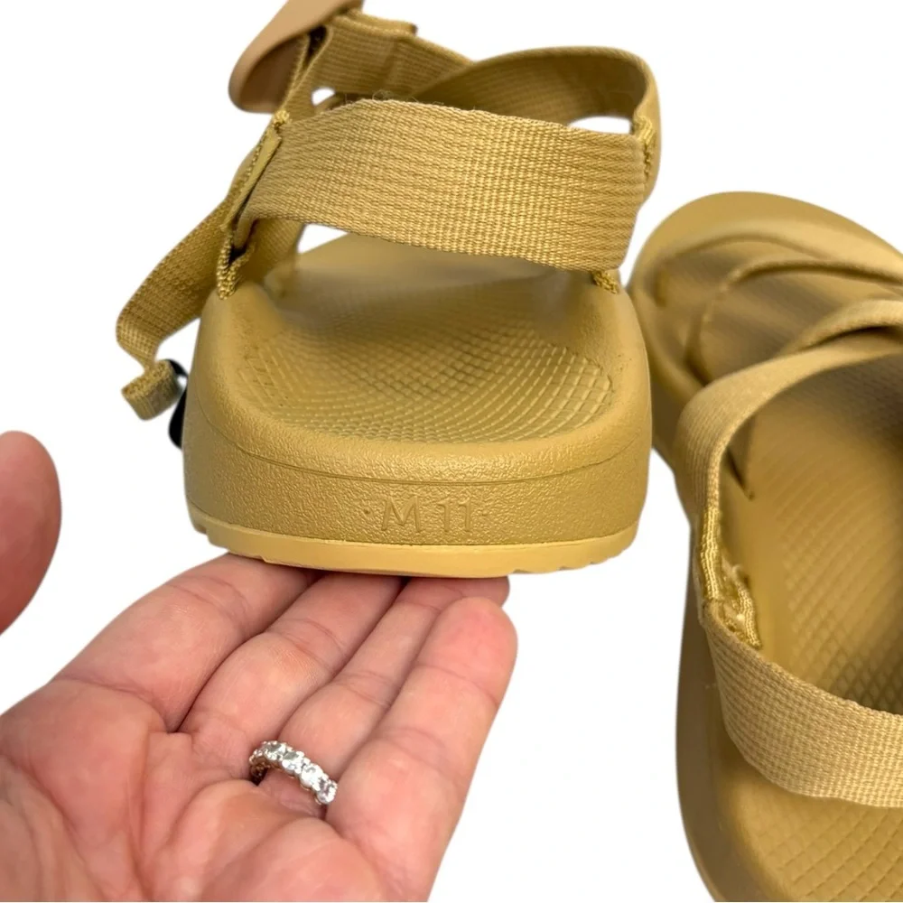 Chaco Men’s Banded Z/Cloud Monochrome Curry Tan Sandals Outdoorsy Hiking‎ Sz 11
